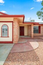 5640 Van Horn Dr in El Paso, TX - Building Photo - Building Photo