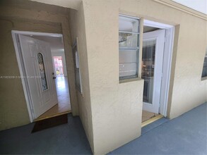 1575 Euclid Ave in Miami Beach, FL - Building Photo - Building Photo