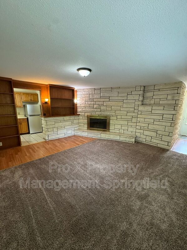 property at 2533 E Cherry St