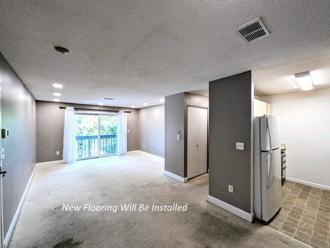 809 Franklin Crossing Rd in Franklin, MA - Building Photo - Building Photo