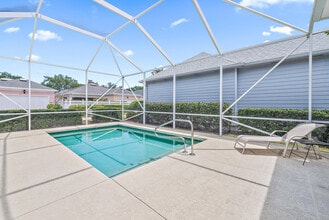 242 Poinciana Dr in Jupiter, FL - Building Photo - Building Photo