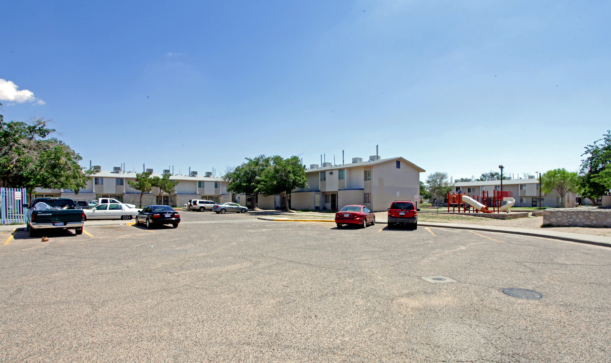 Krupp Apartments in El Paso, TX - Building Photo