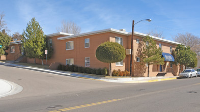 1209 Dr Martin Luther King Jr Ave NE in Albuquerque, NM - Building Photo - Building Photo