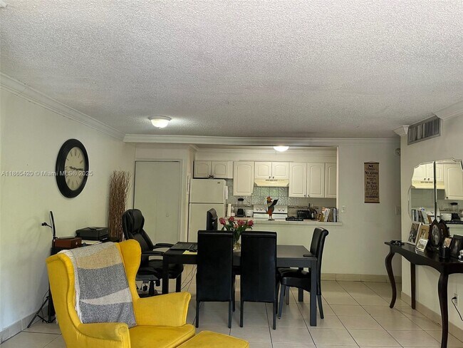 4640 NW 79th Ave in Doral, FL - Building Photo - Building Photo