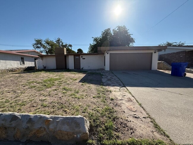 property at 1935 Thomas Dr