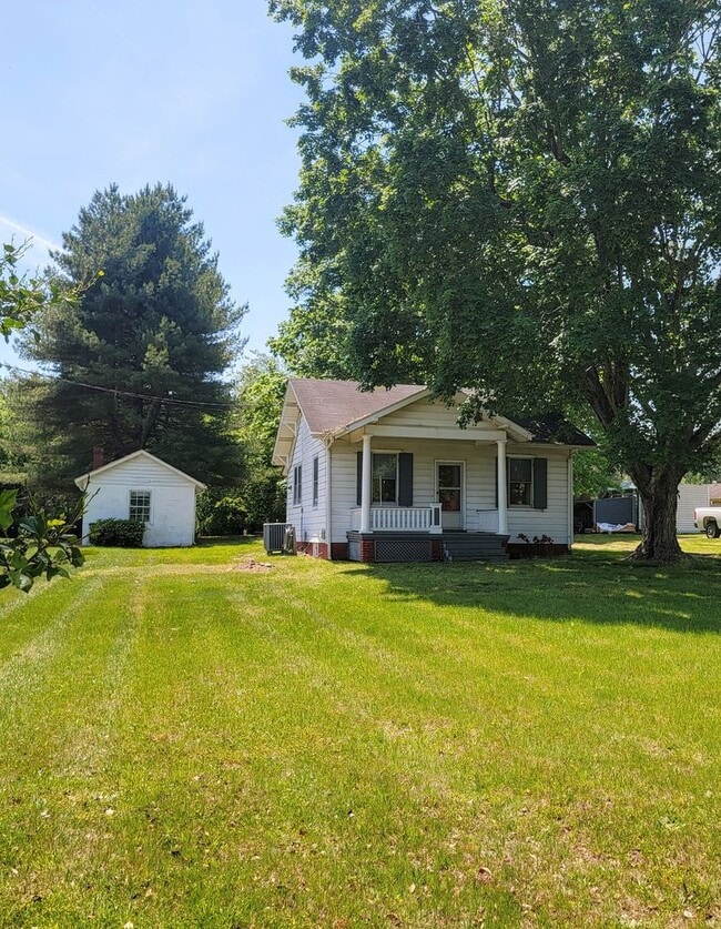 5171 Mechanicsville Tpke in Mechanicsville, VA - Building Photo - Building Photo