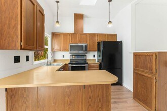 16721 6th Ave SE in Bothell, WA - Building Photo - Building Photo