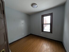 408 Koons Ave in Buffalo, NY - Building Photo - Building Photo
