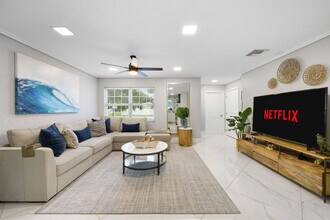 10356 57th Way N in Pinellas Park, FL - Building Photo - Building Photo