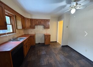 19400 Libby Rd in Maple Heights, OH - Building Photo - Building Photo