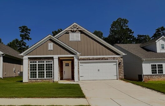 4730 Anise Cir in Lake Norman of Catawba, NC - Building Photo