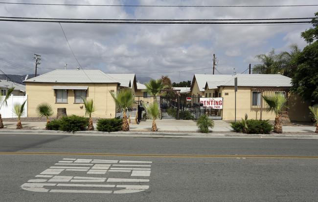 113 S Spring St in Lake Elsinore, CA - Building Photo - Building Photo