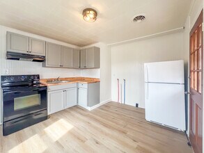 202 E Westover Ave in Colonial Heights, VA - Building Photo - Building Photo