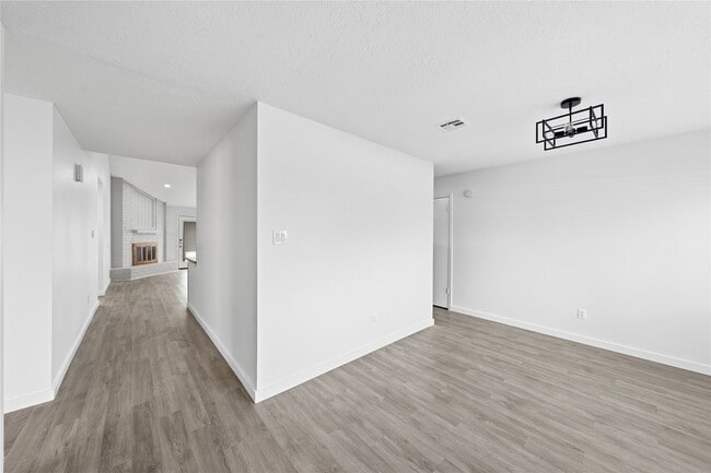 property at 2303 Keyhole Ln