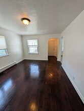 428 S 10th Ave, Unit 428 in Pocatello, ID - Foto de edificio - Building Photo
