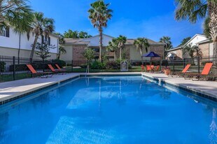 Silversmith Creek in Jacksonville, FL - Building Photo