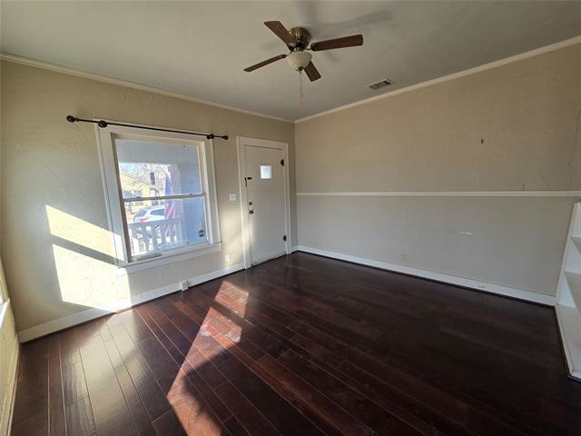 1335 S Lake St in Fort Worth, TX - Building Photo - Building Photo