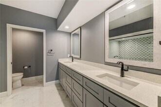 1645 Pinellas Bayway S in St. Petersburg, FL - Building Photo - Building Photo