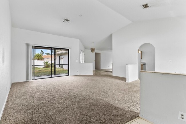 21264 Hawthorne Ave in Port Charlotte, FL - Building Photo - Building Photo