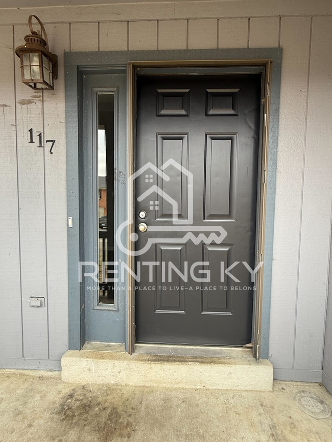 117-119-119 Lakeview Dr in Nicholasville, KY - Foto de edificio - Building Photo