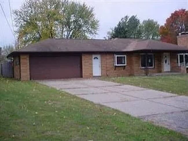 1700 Rondo St SE in Kentwood, MI - Building Photo - Building Photo