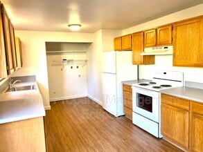 4118 Jewell Rd in Bothell, WA - Building Photo - Building Photo