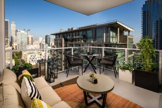 1133 S Hope St in Los Angeles, CA - Building Photo - Building Photo