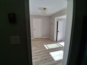 65-67 Railroad St in Glen Lyon, PA - Foto de edificio - Building Photo