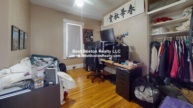 127 Central St in Somerville, MA - Building Photo - Building Photo