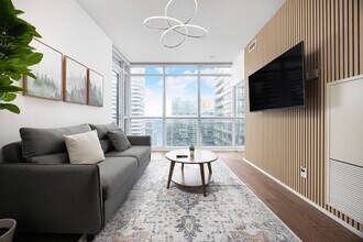 65 Bremner Blvd, Unit SI ID1507082P in Toronto, ON - Building Photo - Building Photo