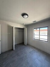 2810 NW 9th Ct in Fort Lauderdale, FL - Foto de edificio - Building Photo