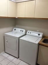 202 Gwendolyn St in Pickering, ON - Building Photo - Building Photo