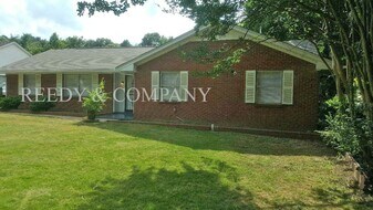 5227 Marynelle St in Memphis, TN - Building Photo