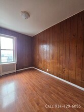 143 Voss Ave in Yonkers, NY - Building Photo - Building Photo