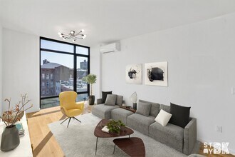 610 Myrtle Ave in Brooklyn, NY - Building Photo - Building Photo