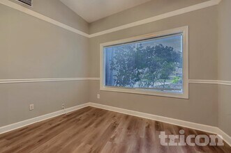 1736 Pine Creek Ct in Safety Harbor, FL - Building Photo - Building Photo