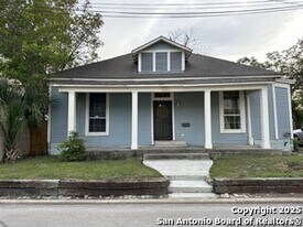 315 Baltimore Ave in San Antonio, TX - Building Photo
