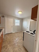 1422 E Buena Ventura St in Colorado Springs, CO - Building Photo - Building Photo