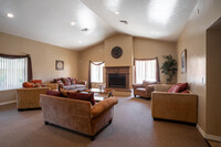 Mission Creek Apartments in Tucson, AZ - Building Photo - Interior Photo