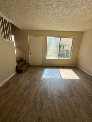 966 K St in Merced, CA - Foto de edificio - Building Photo