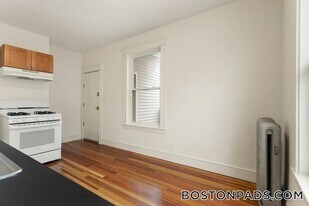 20 Fairmount St, Unit 3 in Boston, MA - Building Photo