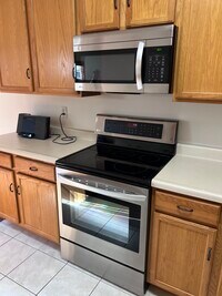 2104 NW Ashton Ln, Unit #3 photo'