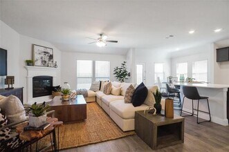 11221 Ranchera Dr in Aubrey, TX - Building Photo - Building Photo