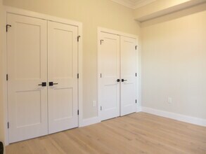 16 Adamson St, Unit 1 in Boston, MA - Building Photo - Building Photo