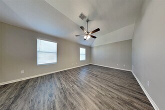 12115 Carriage Oak Cir in Humble, TX - Building Photo - Building Photo