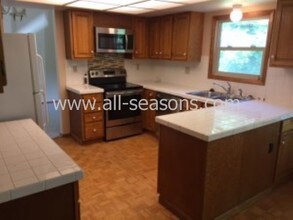 3315 Springridge Cir in Colorado Springs, CO - Building Photo - Building Photo