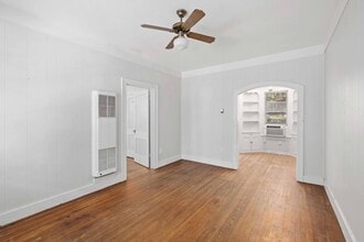 202 E 31st St in Austin, TX - Building Photo - Building Photo