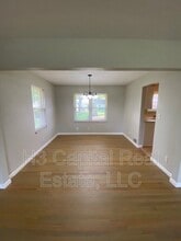 2111 Clark Ave in Granite City, IL - Foto de edificio - Building Photo