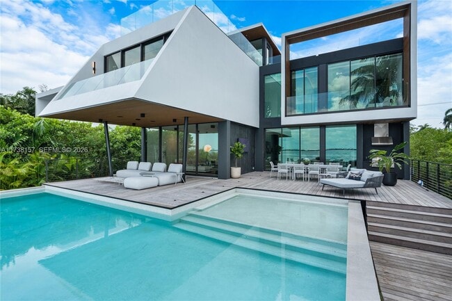 property at 1369 N Venetian Way
