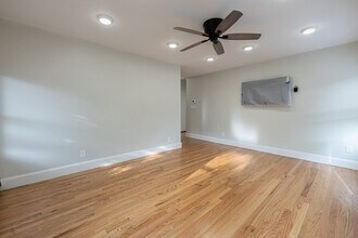 48 Shannon St, Unit 2 in Boston, MA - Foto de edificio - Building Photo